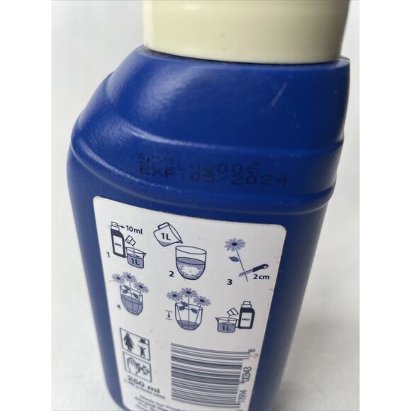 Chrysal Cut Flower Universal Food 250ml Bottle Floral Supplies Arrangement - Picture 5 of 5